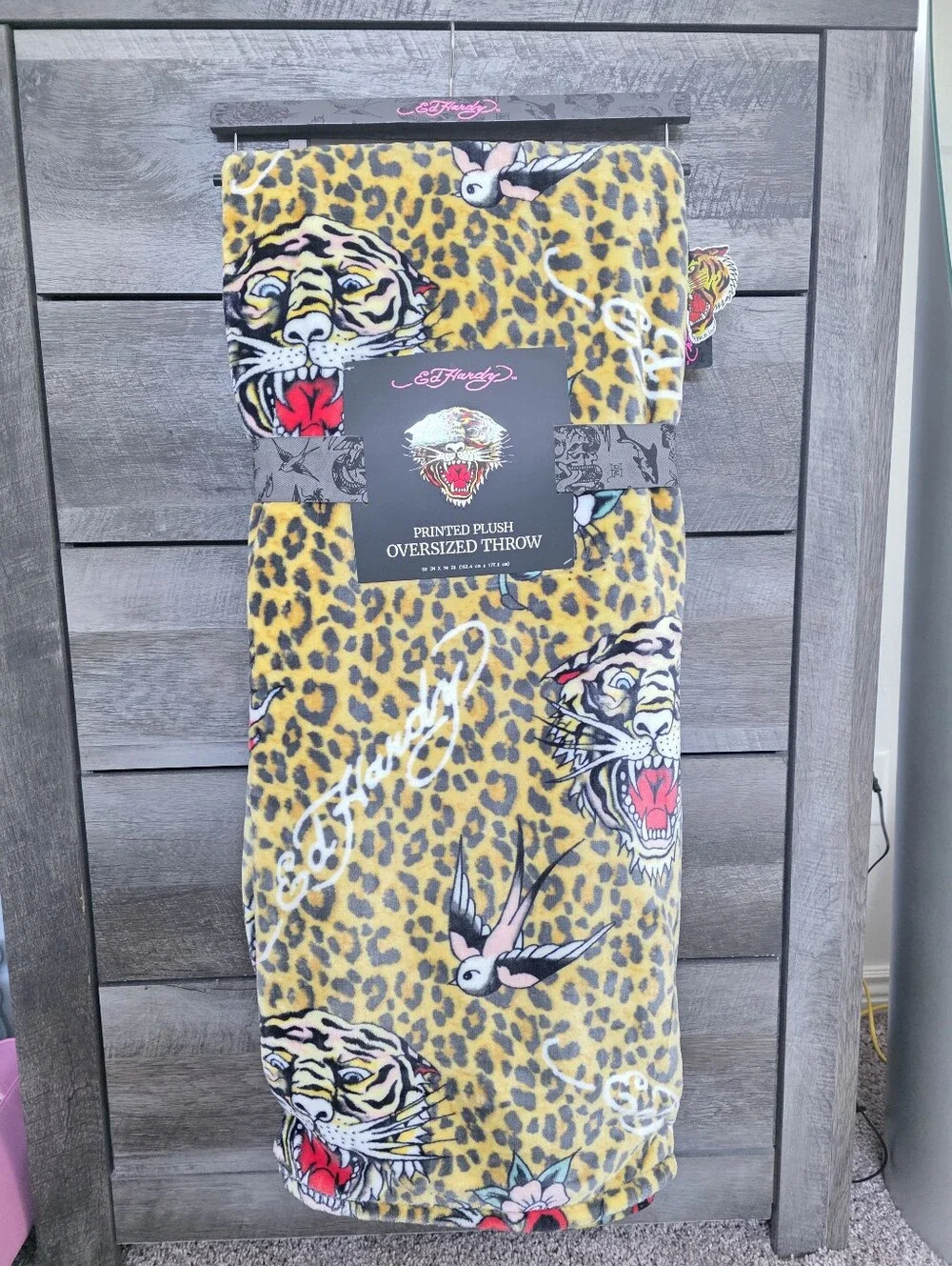 Ed Hardy Tiger Throw Blanket 60in x 70in Brand new